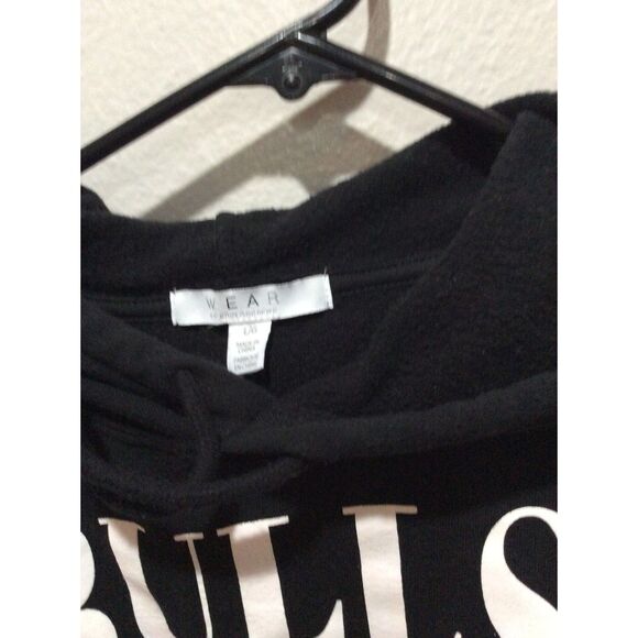 Erin Andrews Chicago Bulls black cropped hoodie Large L NBA - Picture 4 of 5